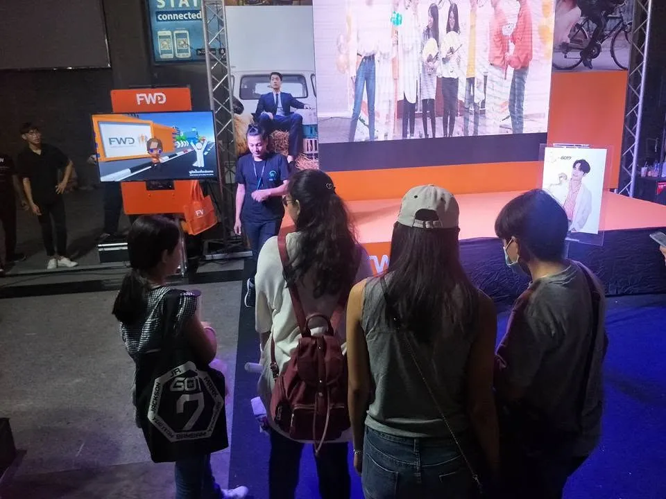 เกมอินเทอร์แอคทีฟบูธ FWD ในคอนเสิร์ต GOT7 World Tour 2018 ที่อิมแพ็ค อารีน่า