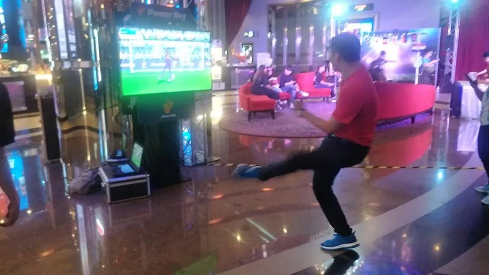 เกมเชียร์ฟุตบอลโลกรอบชิง กับเพาเวอร์บาย ที่เอสพลานาด รัชดา ภาพที่ 8