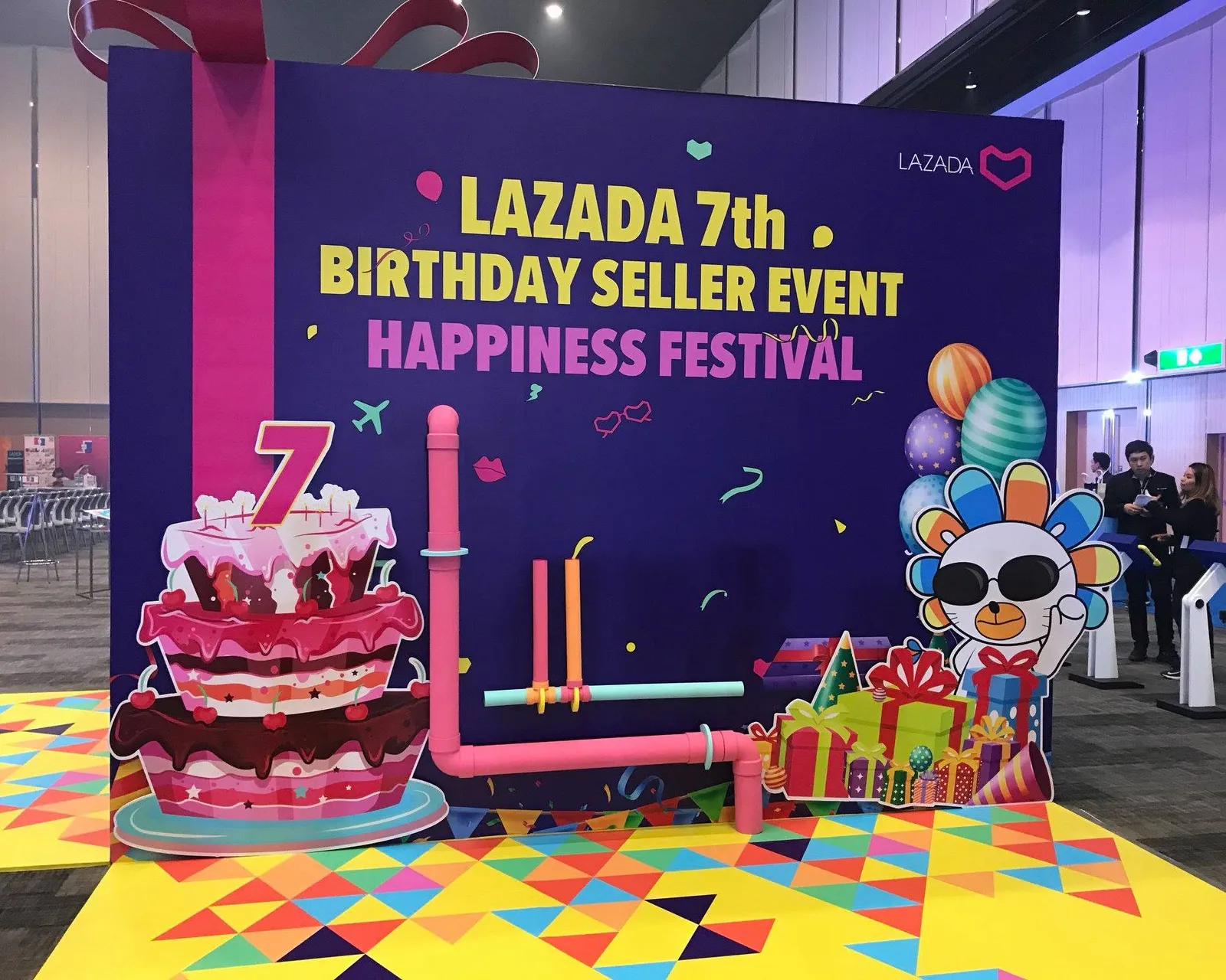 เกมอินเทอร์แอคทีฟในงาน LAZADA 7th ที่ไบเทค บางนา ภาพที่ 5