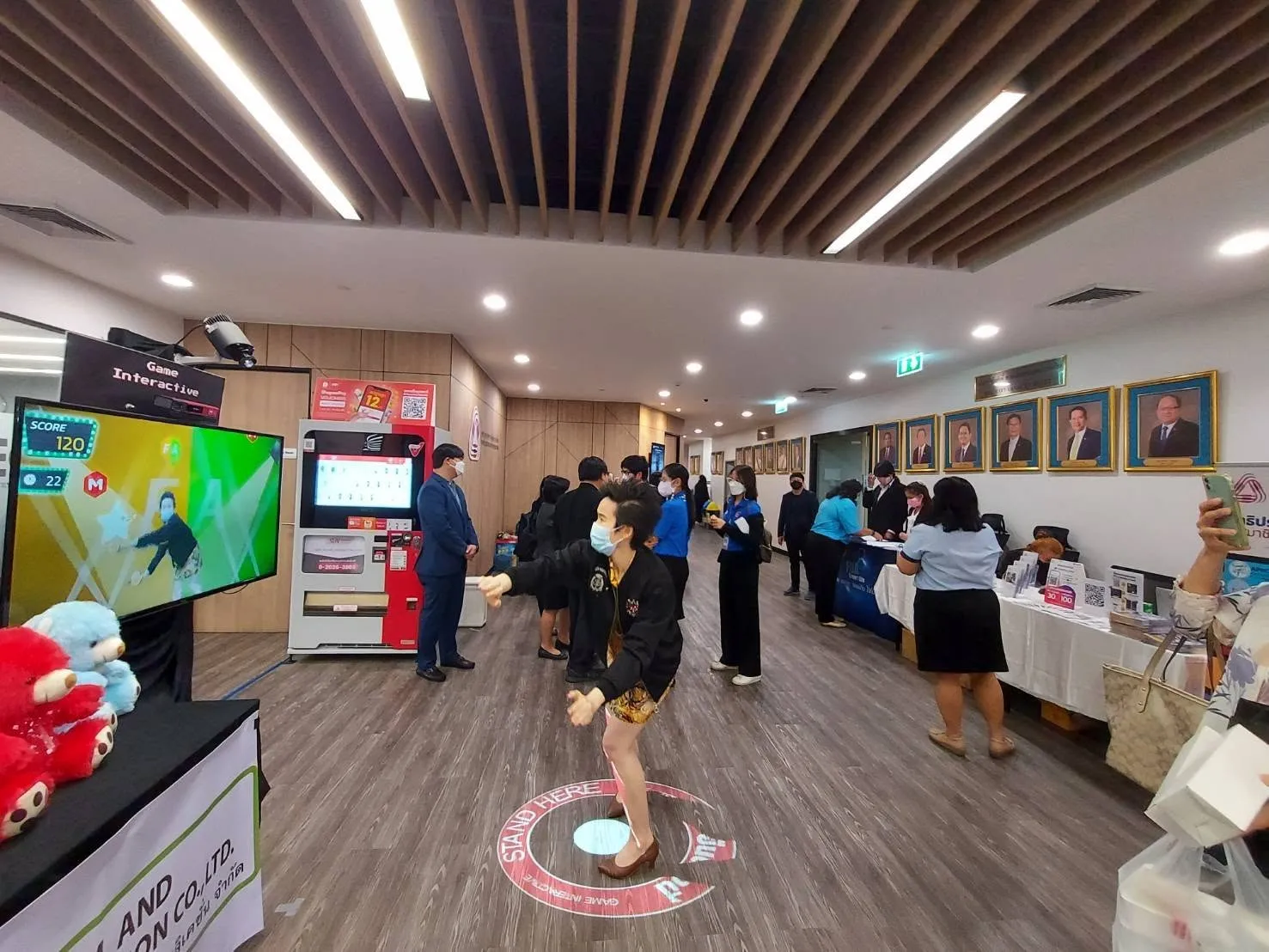 เกมจับโลโก้ในงาน FDA Smart Life ที่สภาอุตสาหกรรมแห่งประเทศไทย ภาพที่ 5